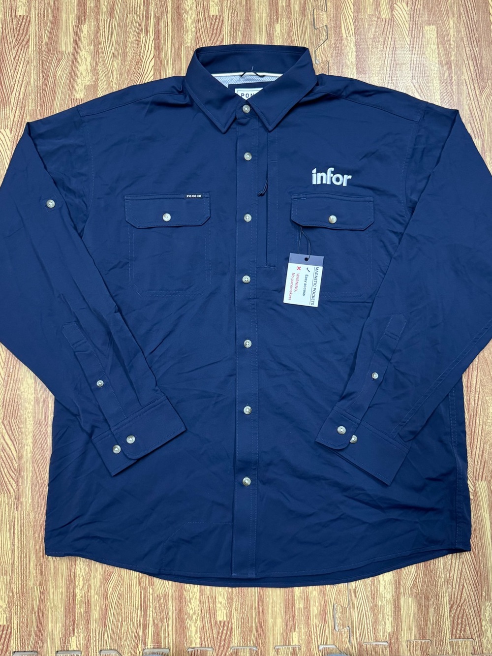 NEW Poncho Shirt Mens Large Button Up Regular Fit Magnetic Pockets Long Sleeve